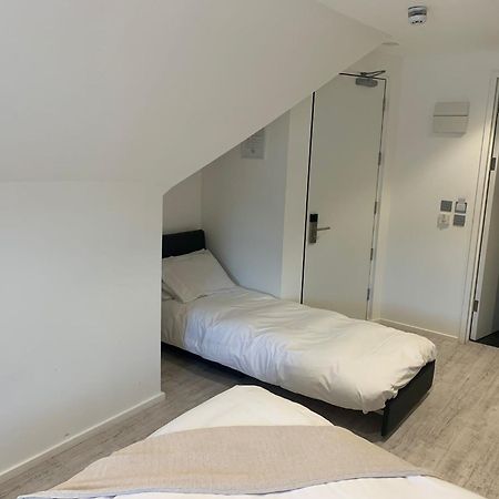 Cardiff Arms Bistro & Hotel Treorky Екстериор снимка