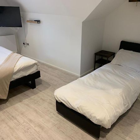 Cardiff Arms Bistro & Hotel Treorky Екстериор снимка